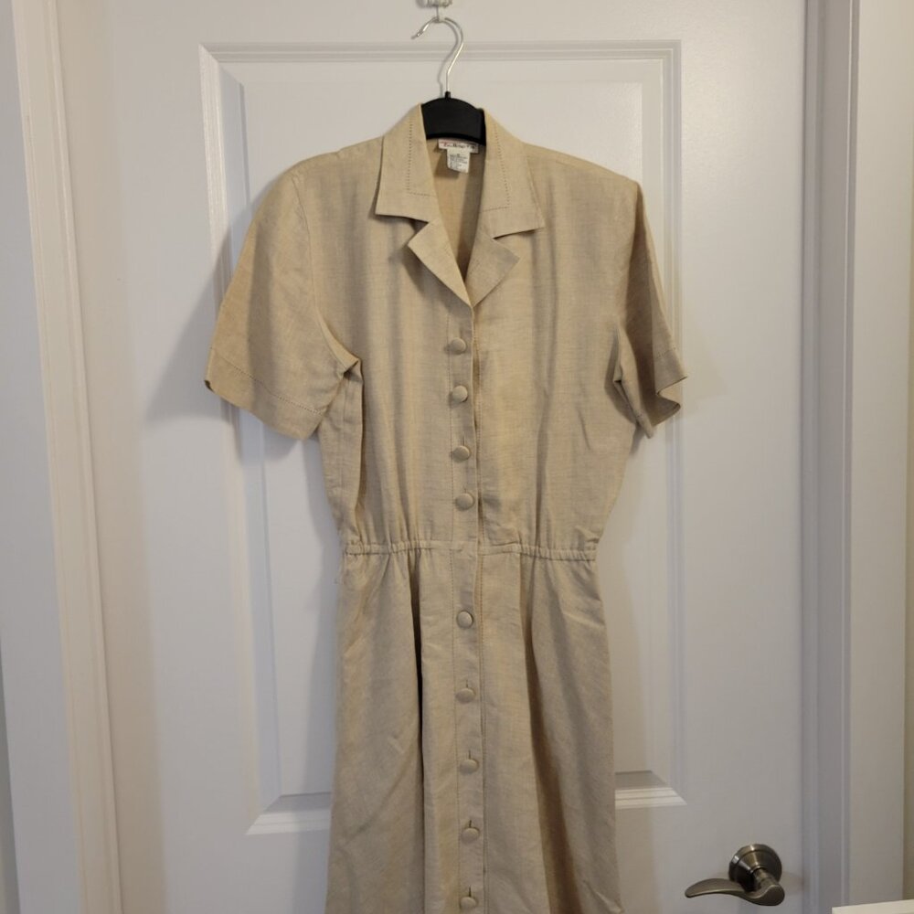 100% Linen Vintage Talbots Short-Sleeved Dress with Belt
